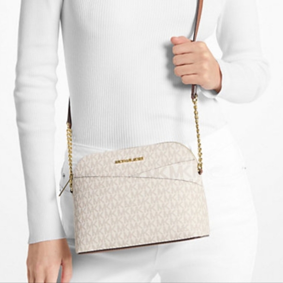 Michael Kors Jet Set Medium Dome Crossbody Bag Vanilla NWT - Picture 9 of 9